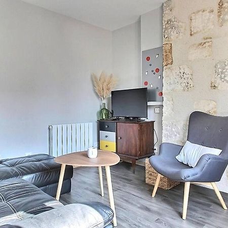 Appartement T2 Independant Au Coeur De La Ville Bourges Luaran gambar